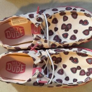Hey Dude Girls size 4
